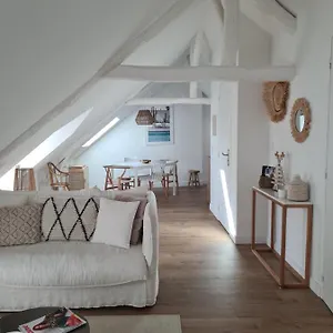 Apartment Santorin, Lumineux Au Coeur De, Vannes