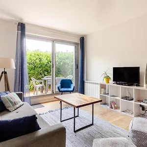 La Casa De Sophie T3 Avec Jardinet, Parking Prive - Port De Vannes