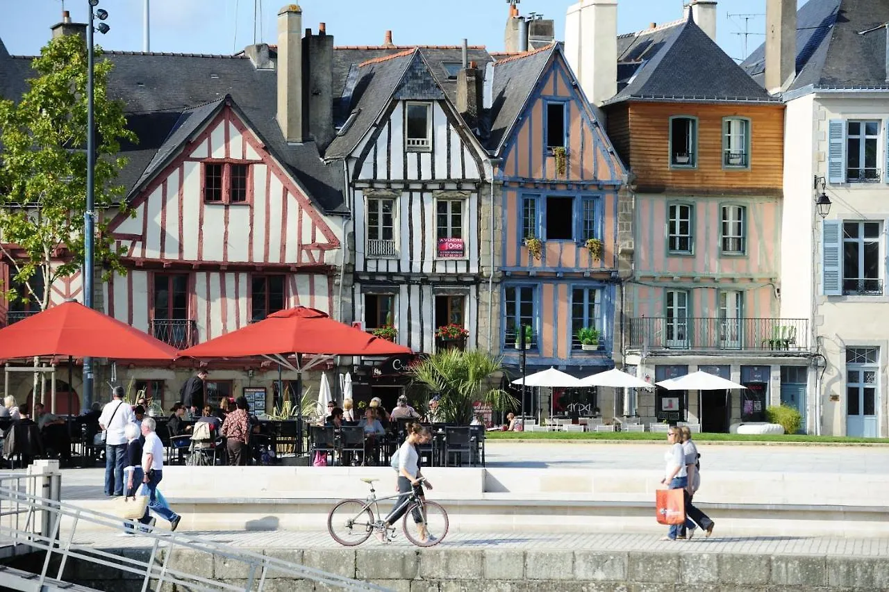 Studio Bis Tout Confort En Hyper Centre De Vannes Apartment 0*,  France
